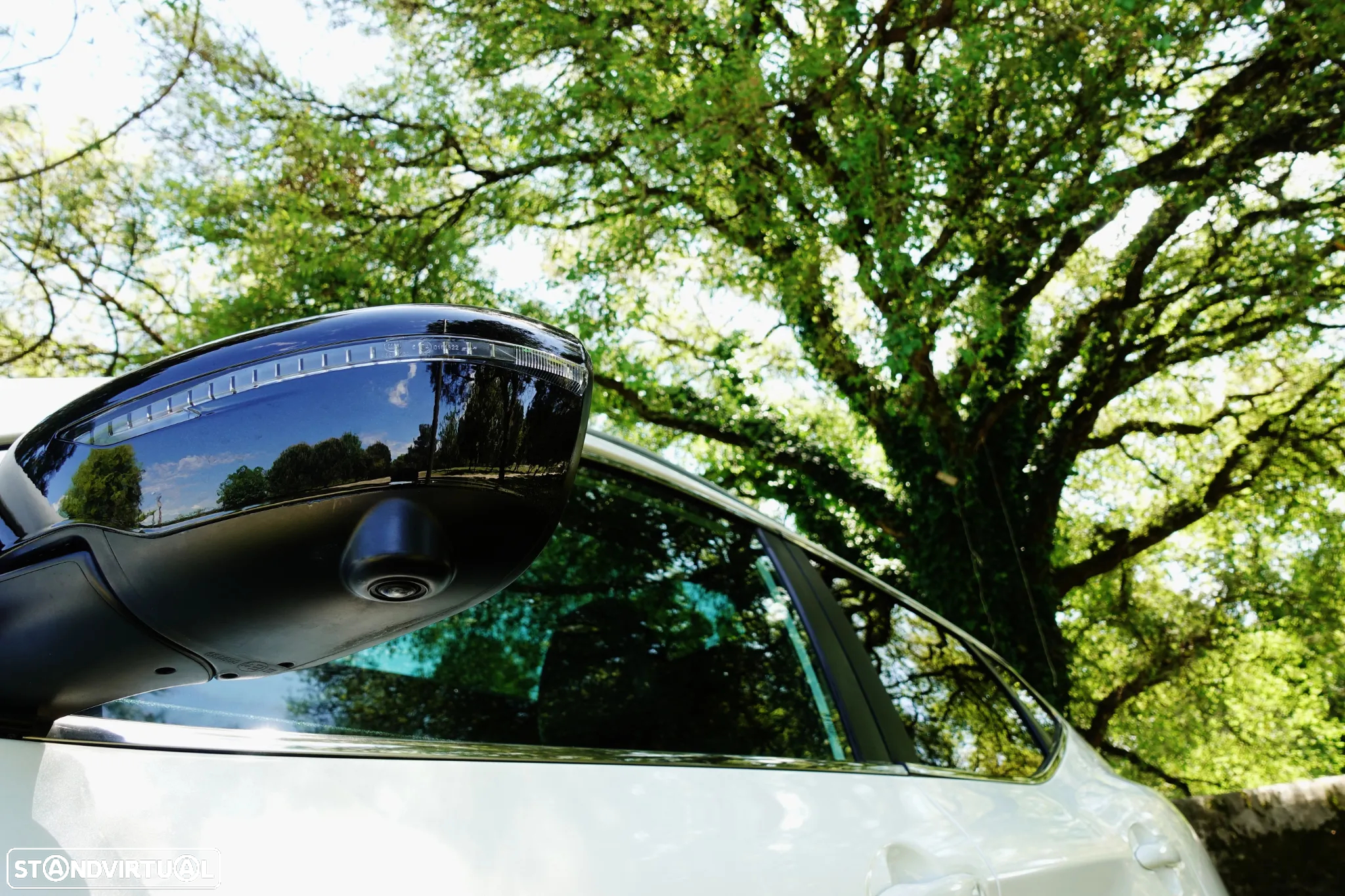 Nissan Qashqai 1.6 dCi N-Connecta 18 - 14
