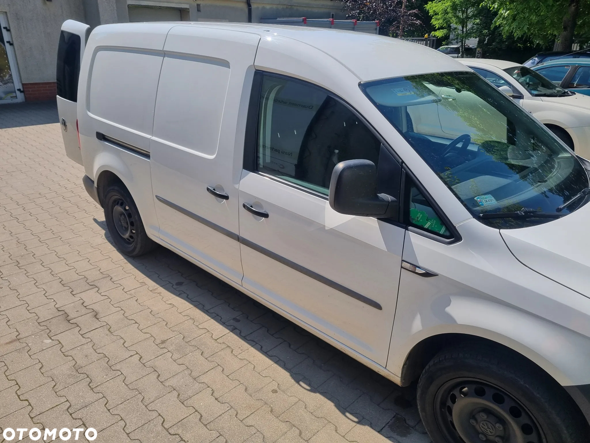 Volkswagen Caddy Maxi 2.0 TDI - 10
