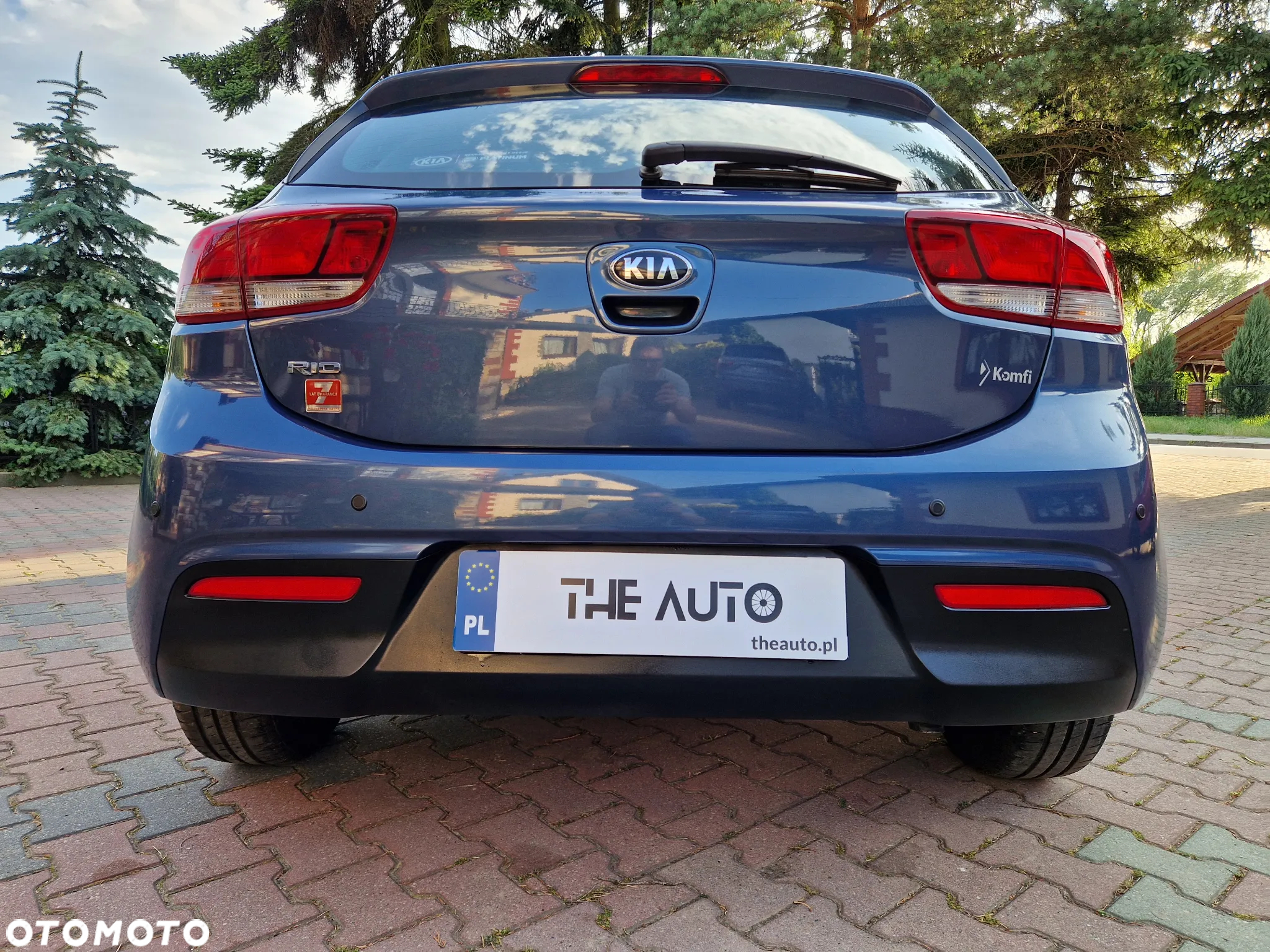 Kia Rio 1.2 L - 7