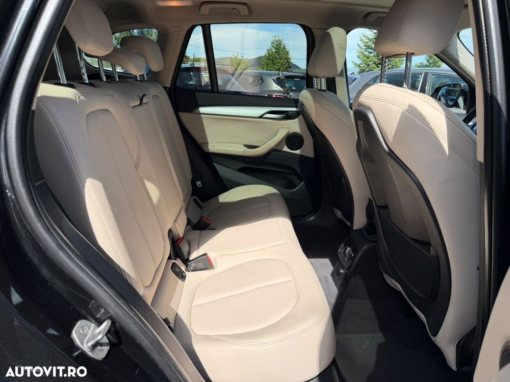 BMW X1 sDrive18d - 18
