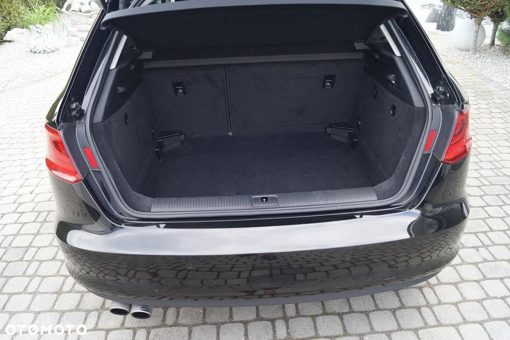 Audi A3 Sportback 1.4 TFSI Ambition - 17