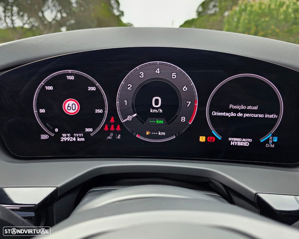 Porsche Panamera 4 E-Hybrid - 11