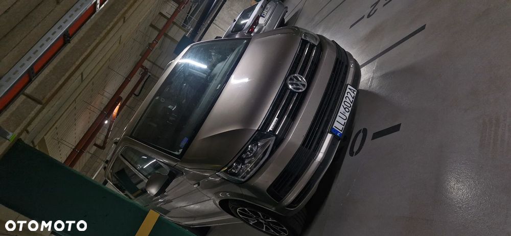 Volkswagen Multivan - 5
