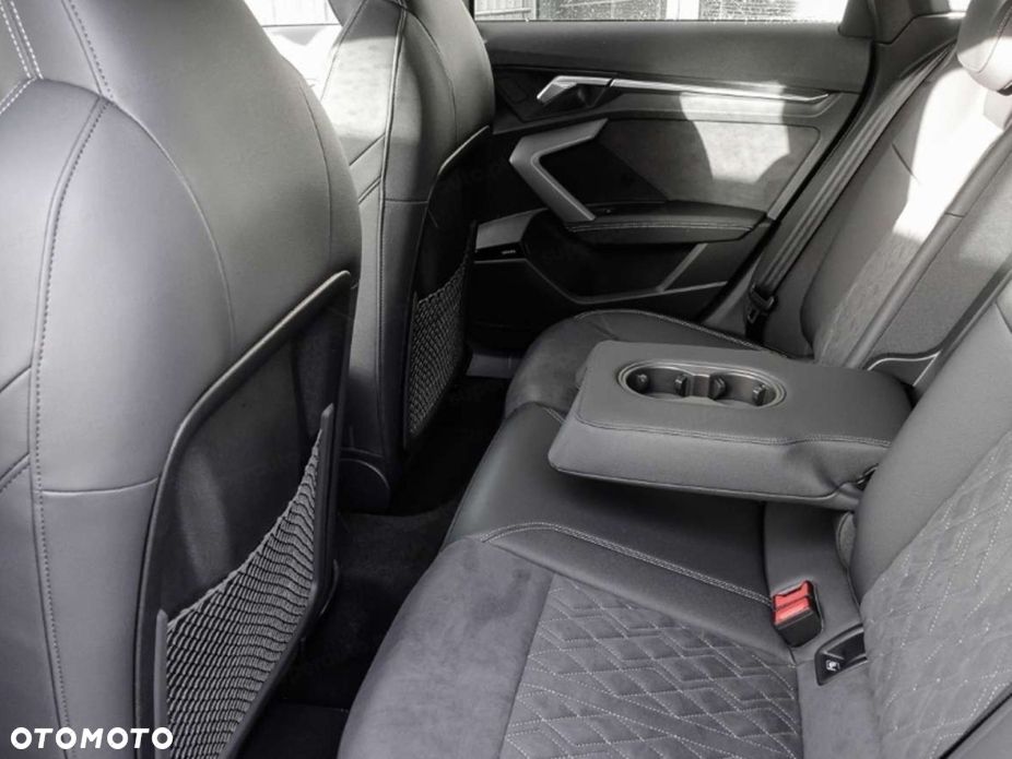 Audi S3 TFSI 245 kW S tronic - 17