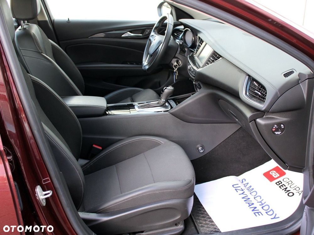 Opel Insignia 1.5 T Innovation S&S - 15
