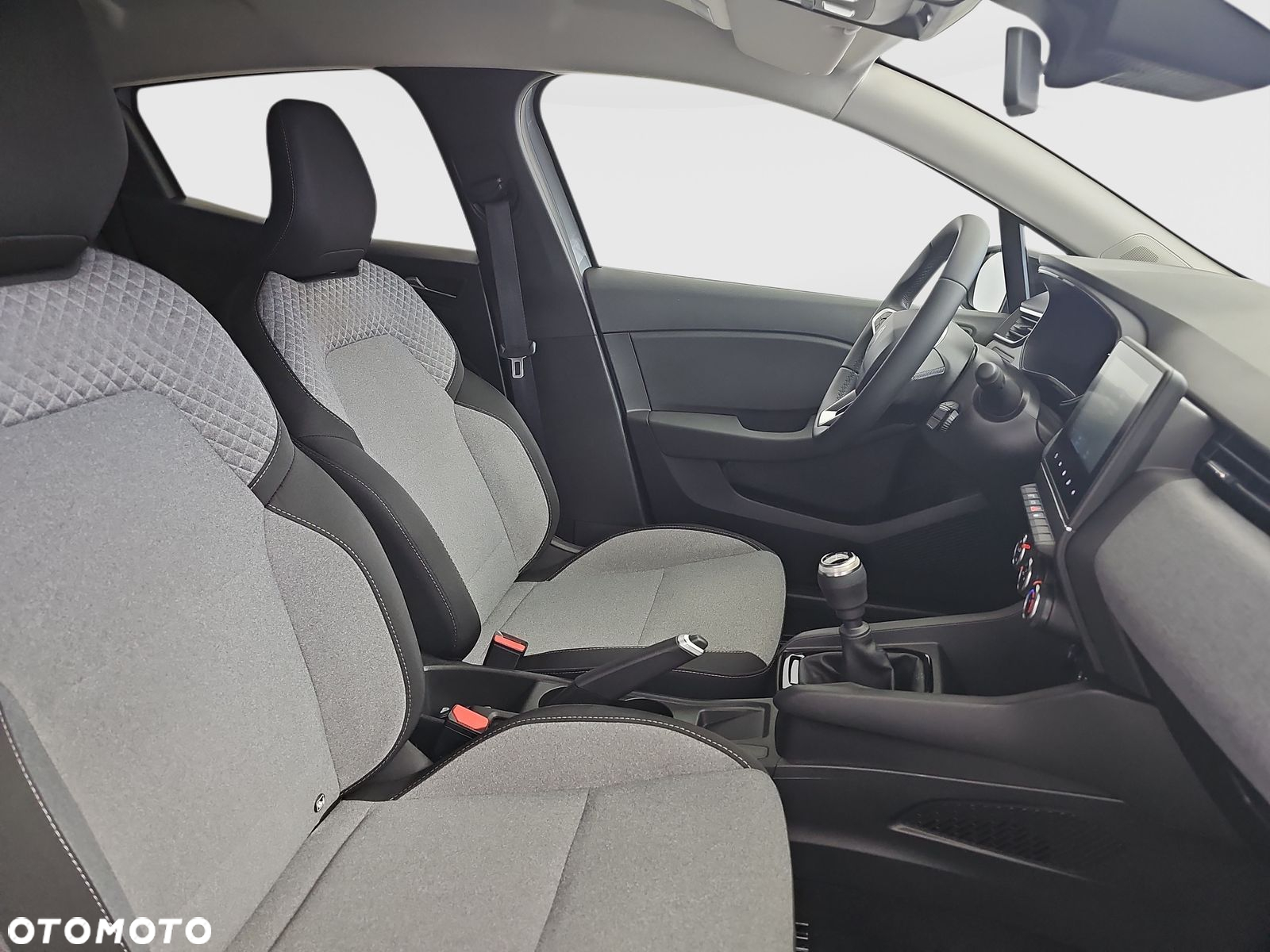 Renault Clio 1.0 TCe Evolution - 20