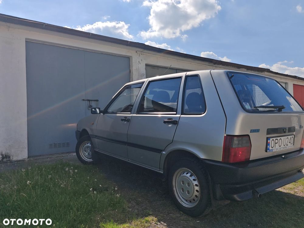 Fiat Uno - 5