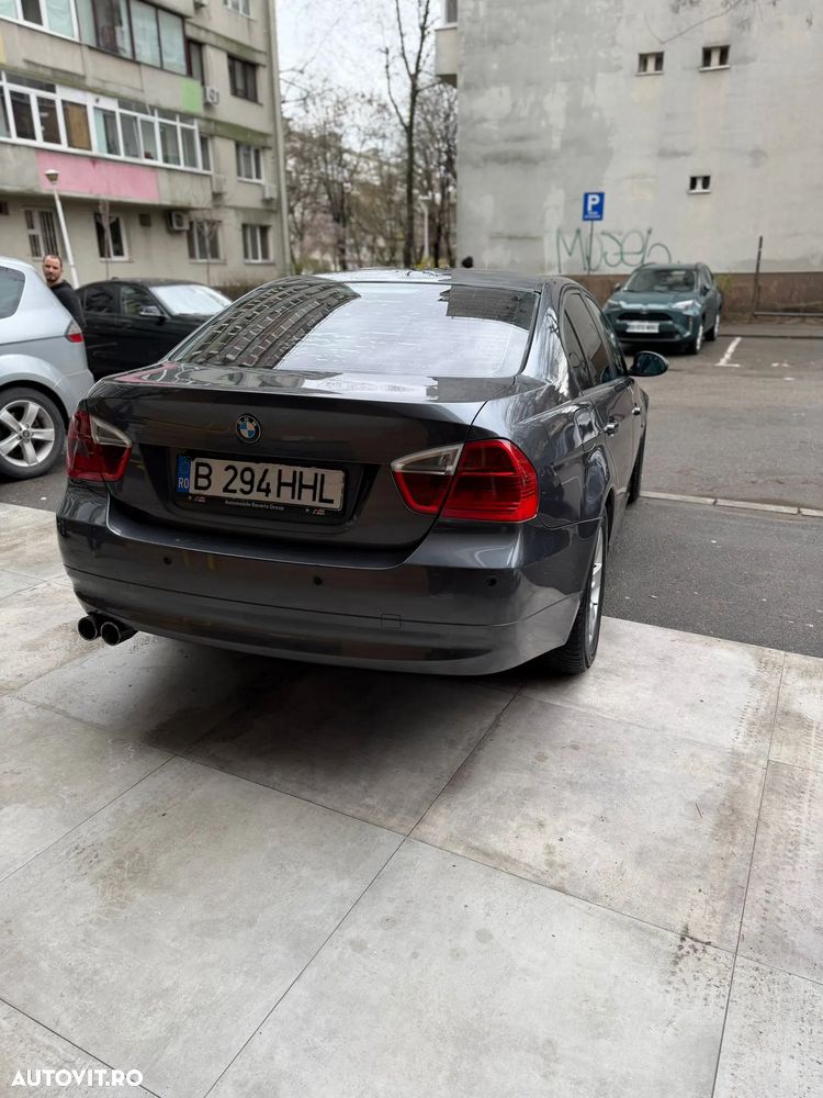 BMW Seria 3 320d - 3