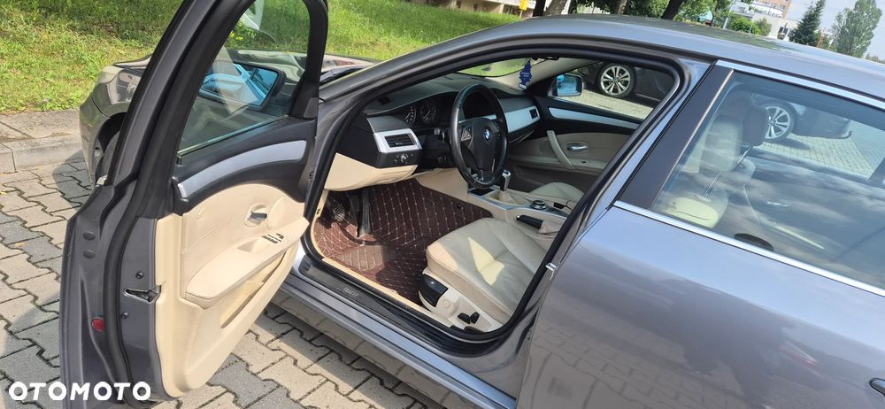 BMW Seria 5 530xi - 6