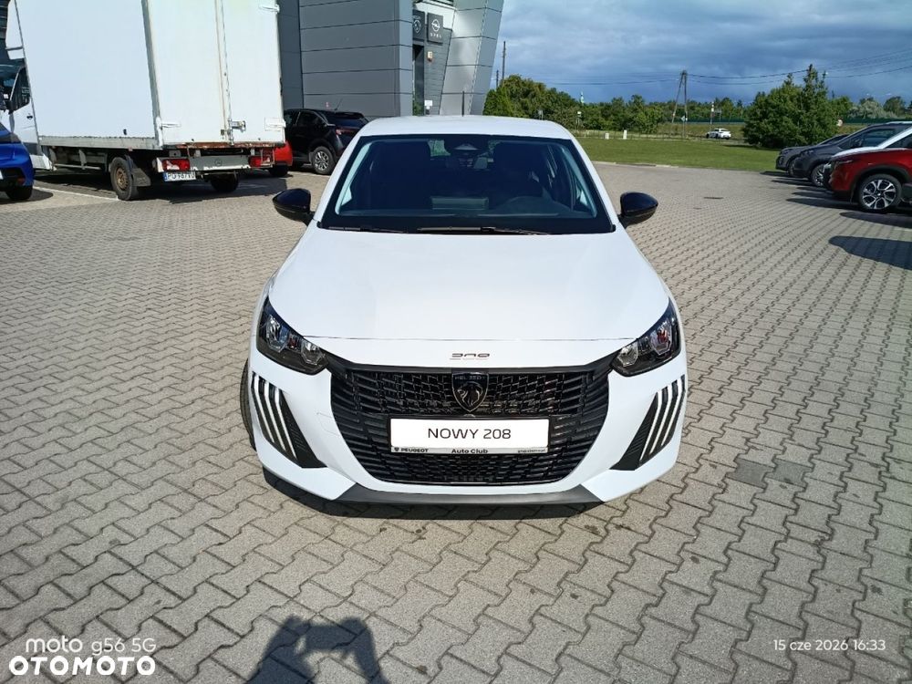Peugeot 208 - 4