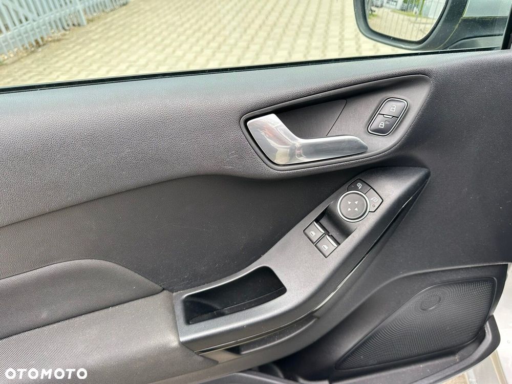 Ford Fiesta - 14