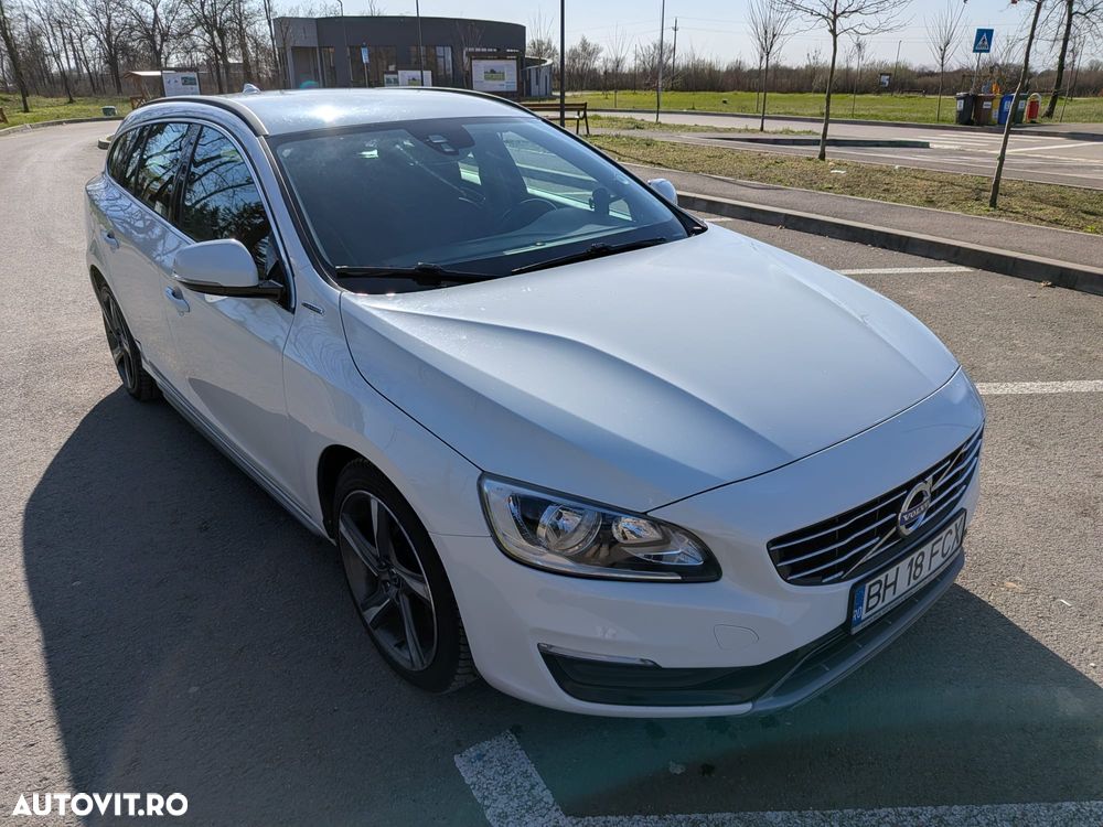 Volvo V60 D6 Twin Engine Geartronic RDesign - 4