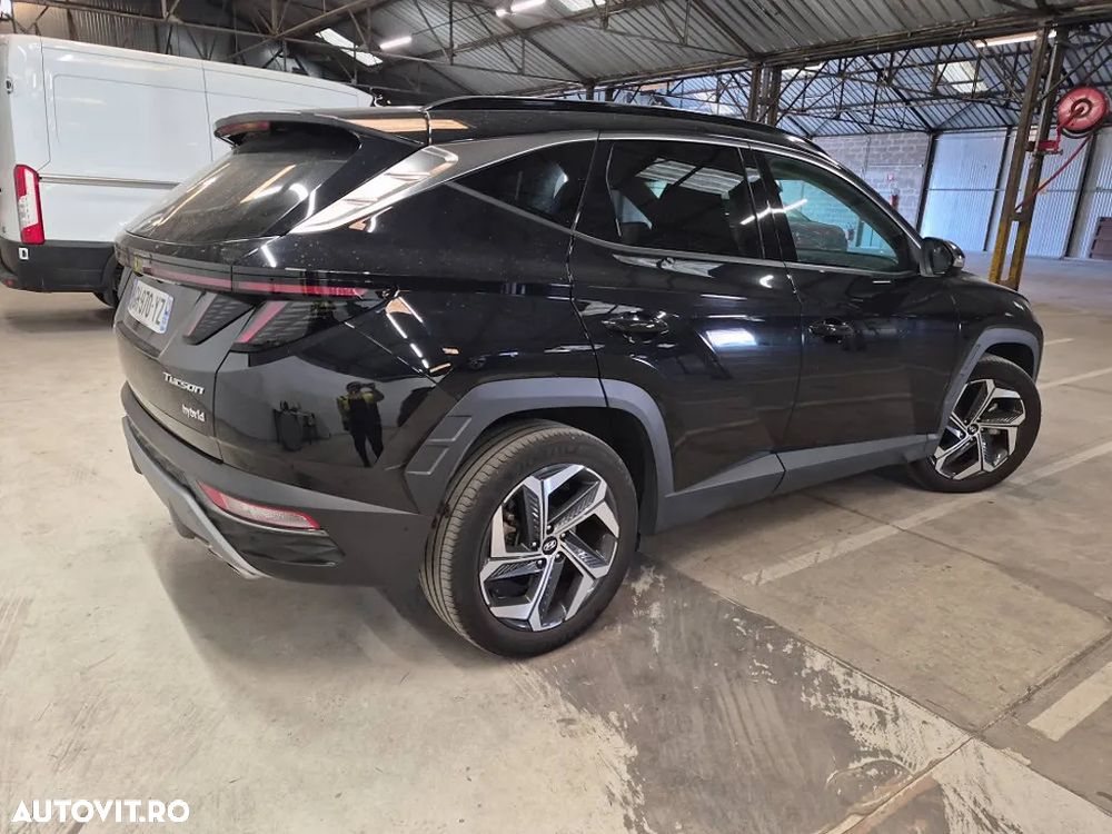 Hyundai Tucson - 4
