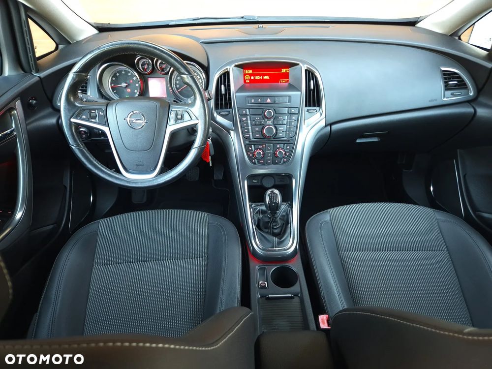 Opel Astra 1.6 Turbo Innovation - 7