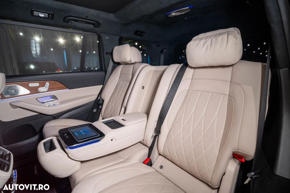 Mercedes-Benz GLS - 9