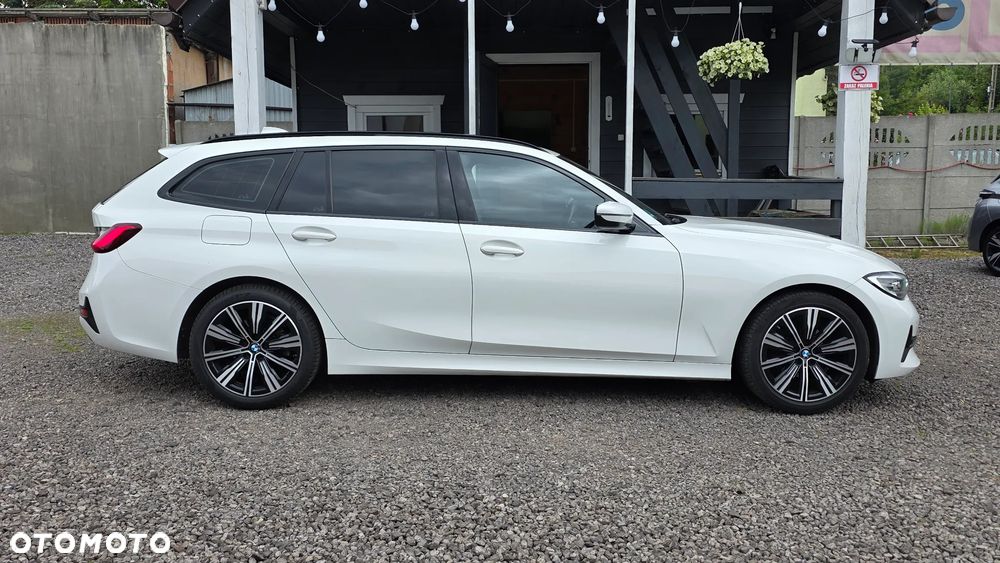 BMW Seria 3 318d - 35