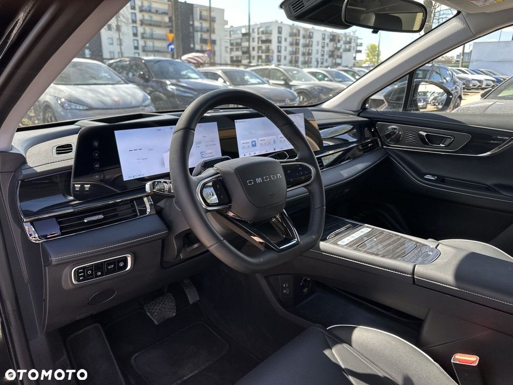 Omoda E5 - 11