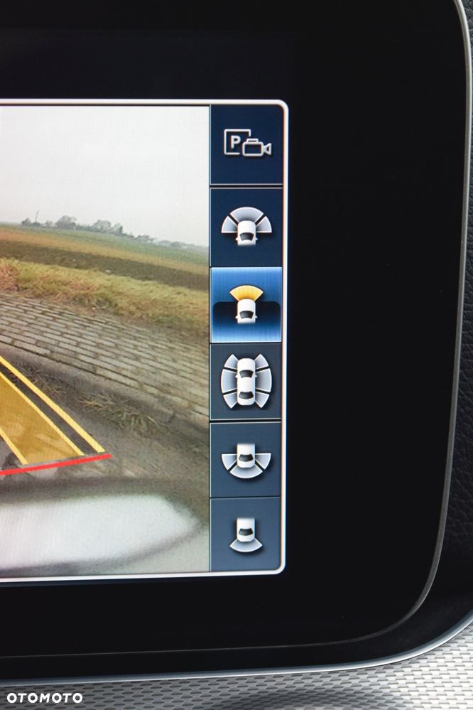 Mercedes-Benz Klasa E 200 9G-TRONIC Avantgarde - 28