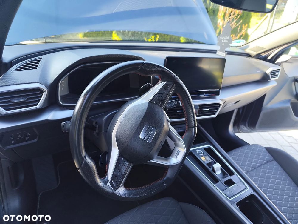 Seat Leon 1.5 eTSI FR DSG - 5