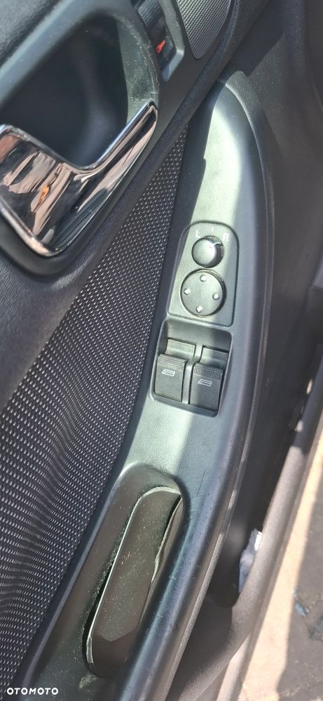Audi A3 8L 1,6 8v na części - 3