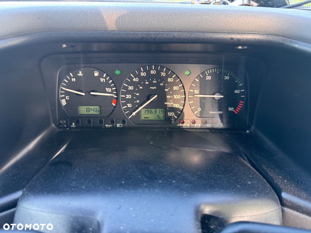 Volkswagen Caravelle Basis / CL - 20