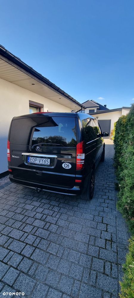 Mercedes-Benz Viano - 12