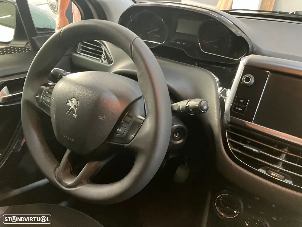 Peugeot 208 1.4 HDi Access - 15