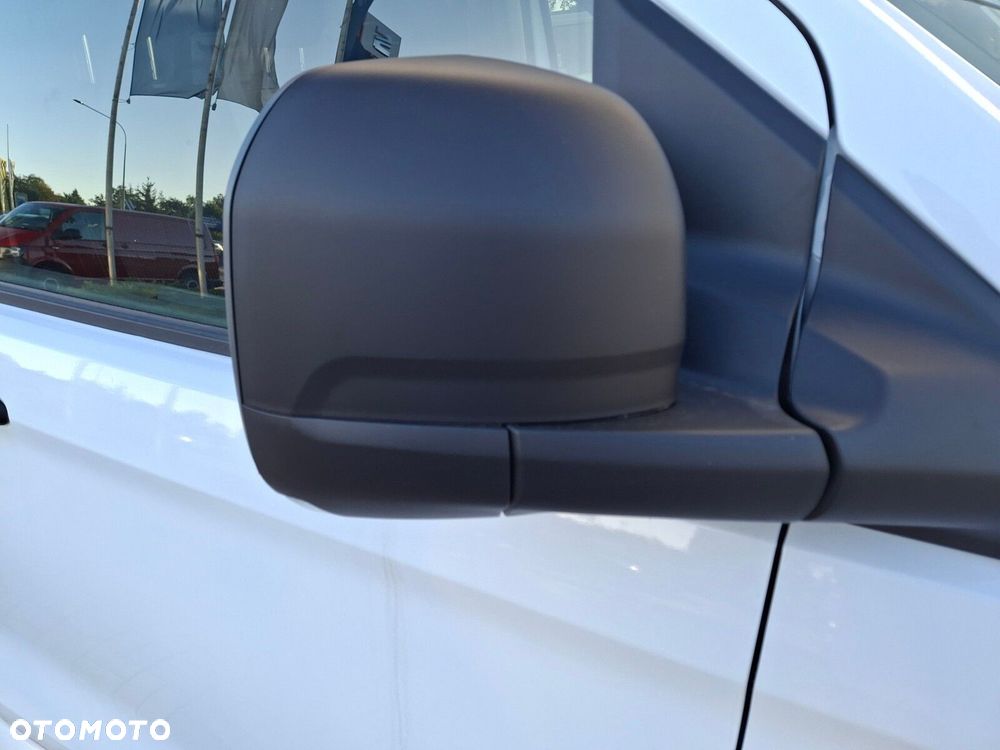 Volkswagen Transporter Furgon - 12