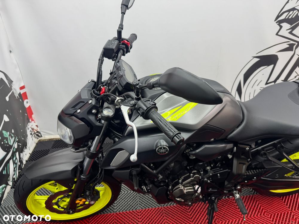 Yamaha MT - 11