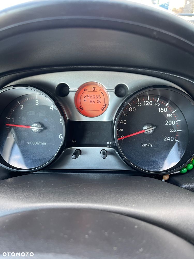 Nissan Qashqai 2.0 dCi 4 x 4 DPF tekna - 9