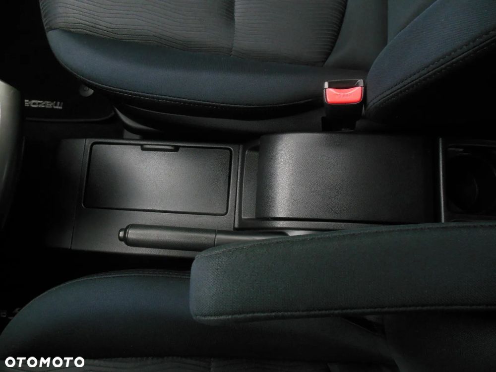 Mazda 5 1.8 Comfort - 21