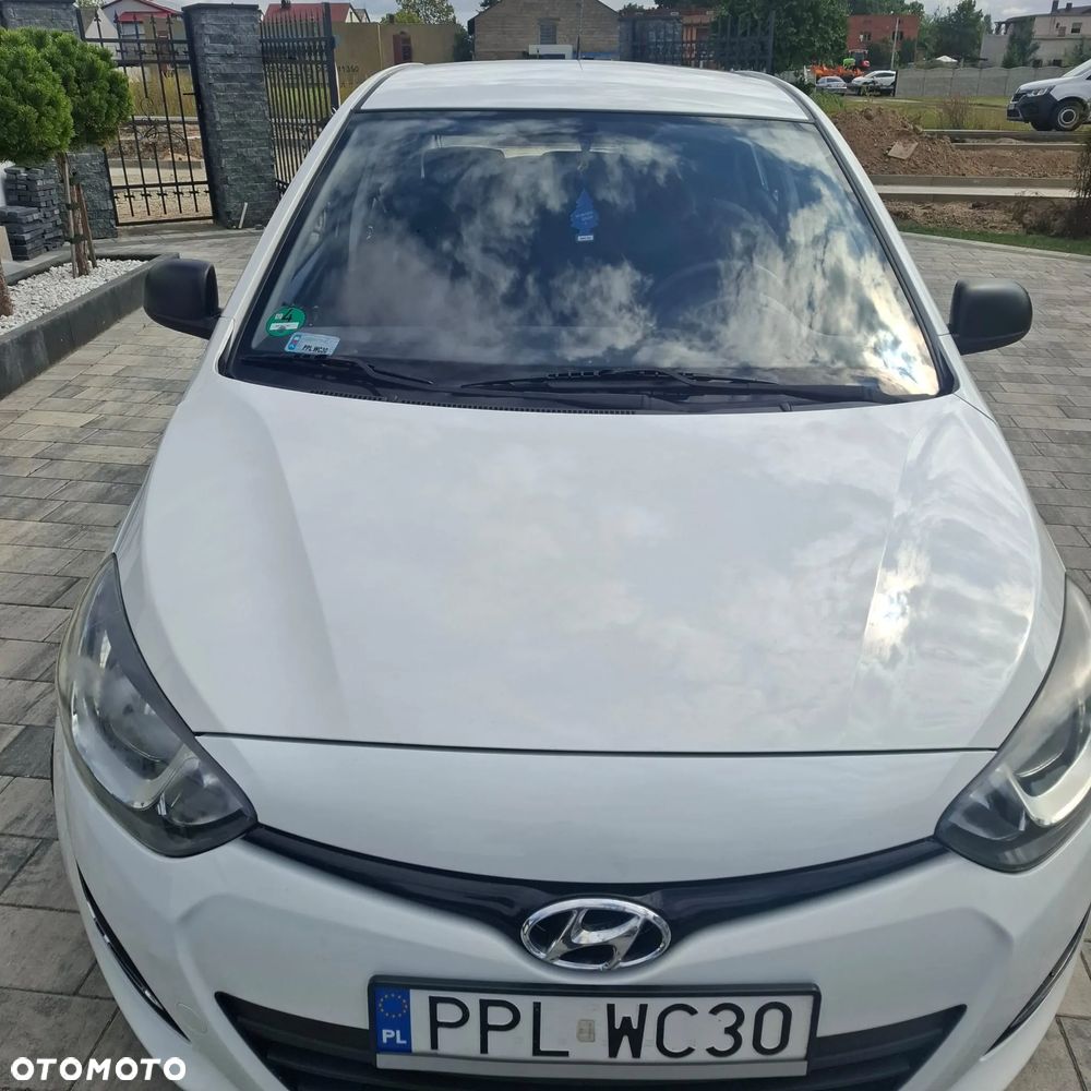 Hyundai i20 1.1 CRDi Trend - 3