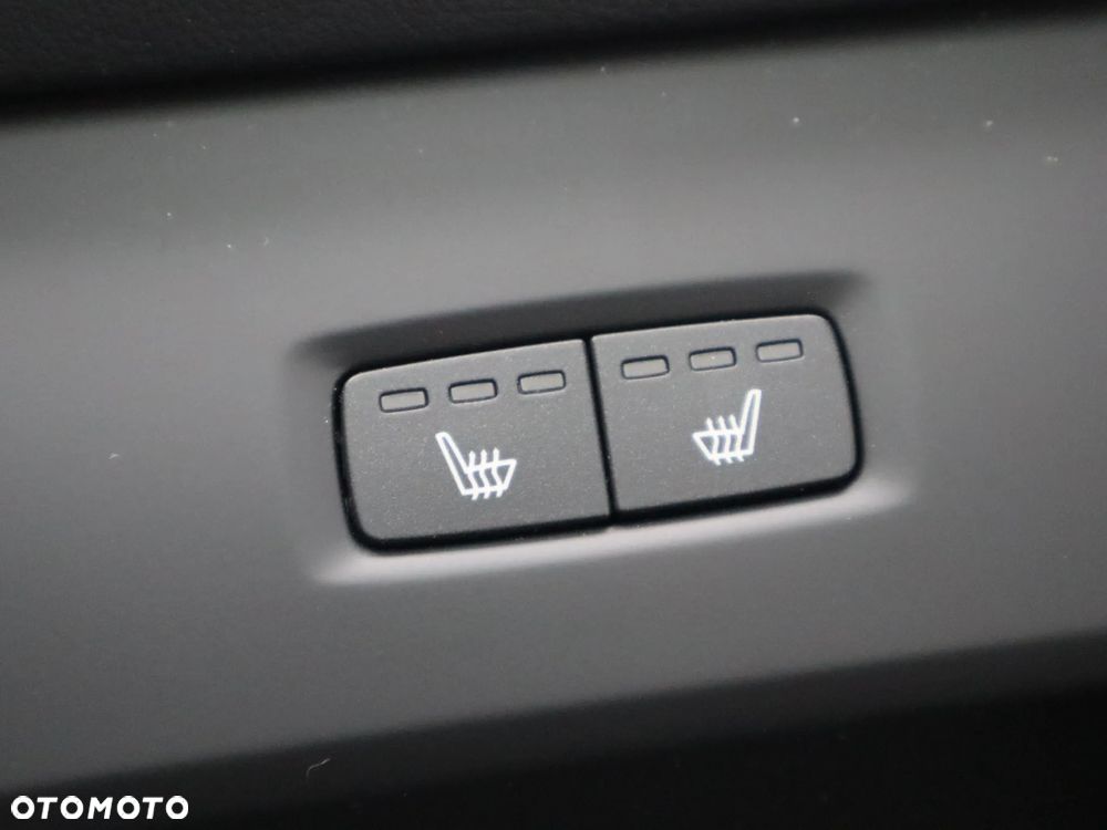 Volvo XC 90 B5 D AWD Plus Bright 7os - 13