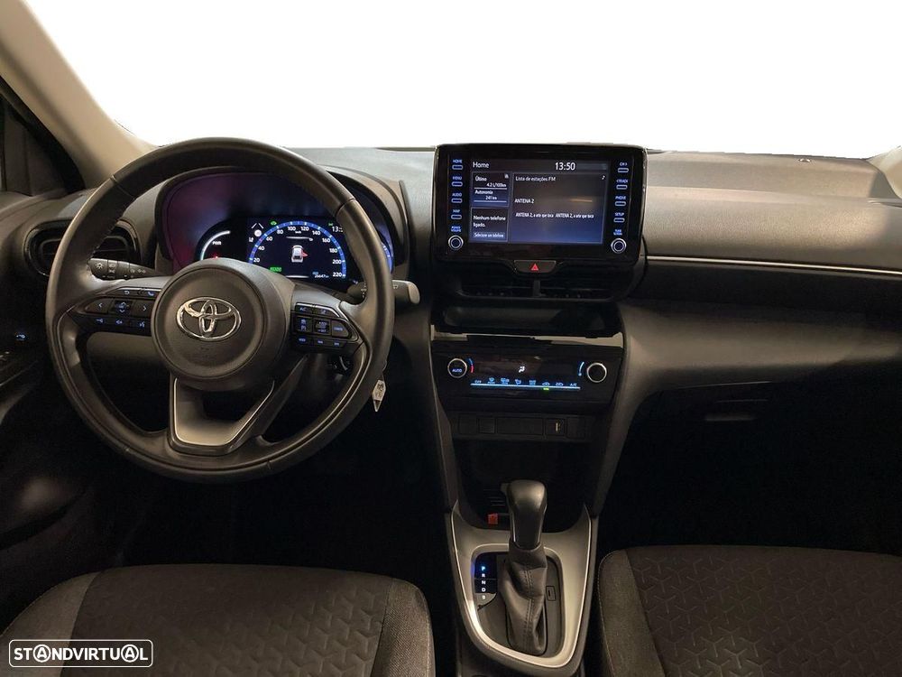 Toyota Yaris Cross 1.5 HDF Comfort Plus - 8