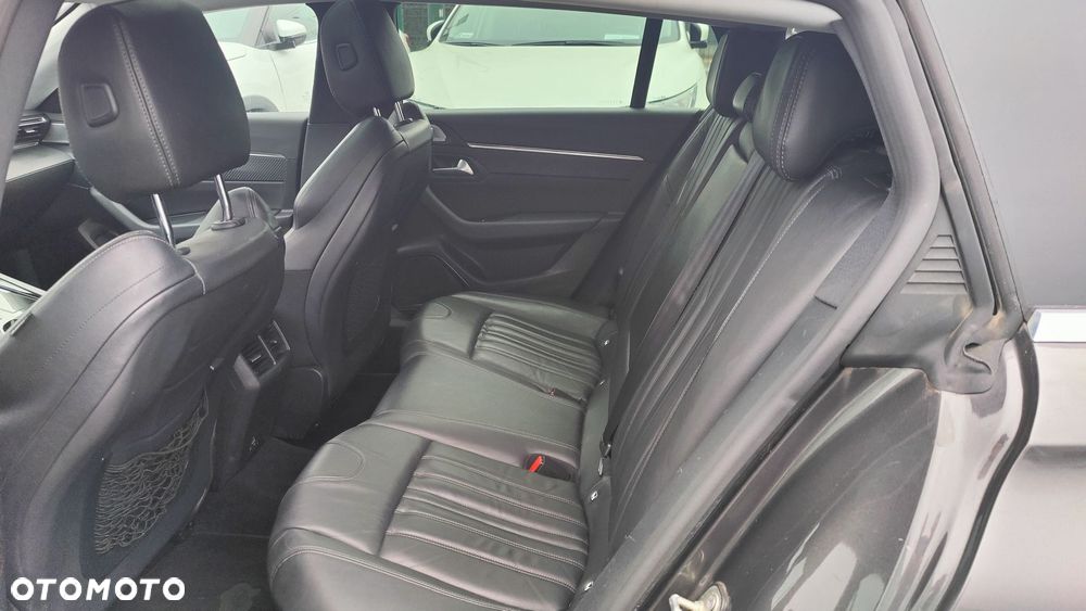 Peugeot 508 - 8