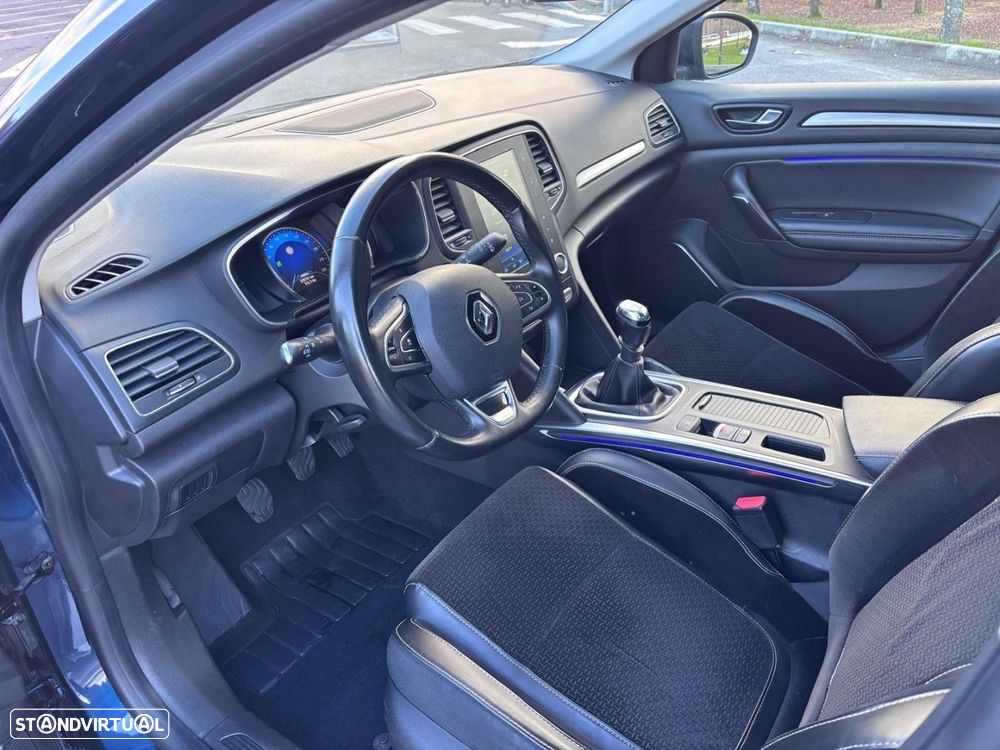 Renault Mégane 1.5 dCi Intens - 10