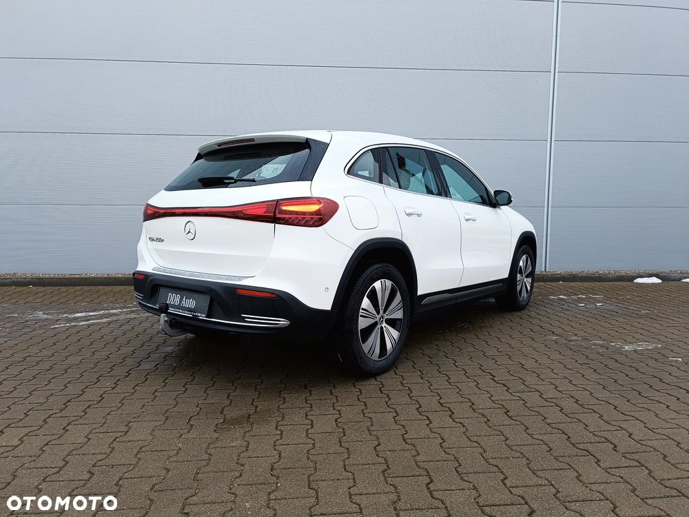 Mercedes-Benz EQA 250+ 70.5kWh Progressive - 3