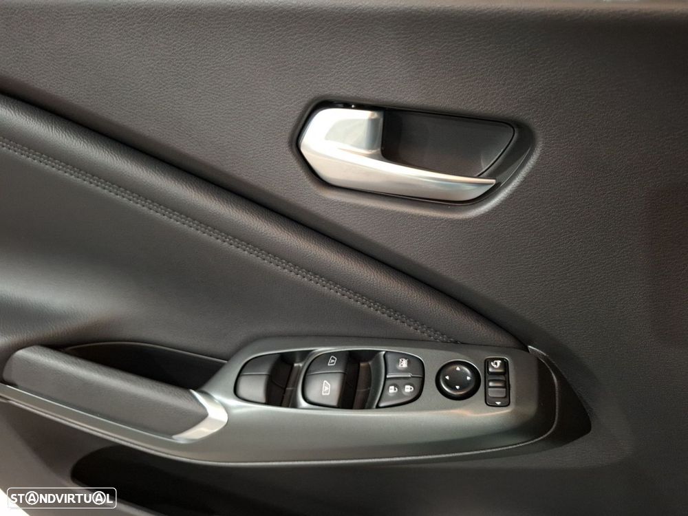 Nissan Juke 1.0 DIG-T N-Connecta DCT - 21