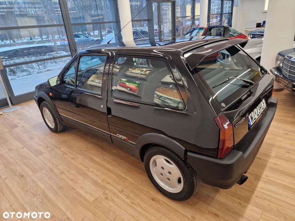 Citroën AX - 7