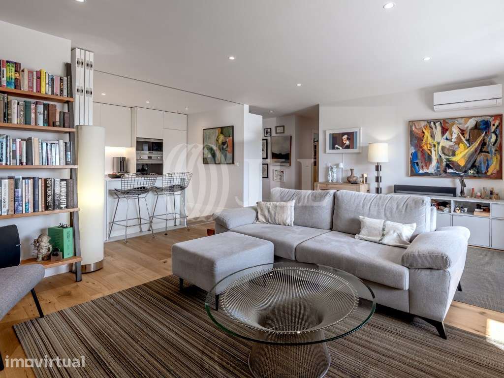Apartamento T2 com varanda, no Panorama, em Setúbal - Grande imagem: 4/32