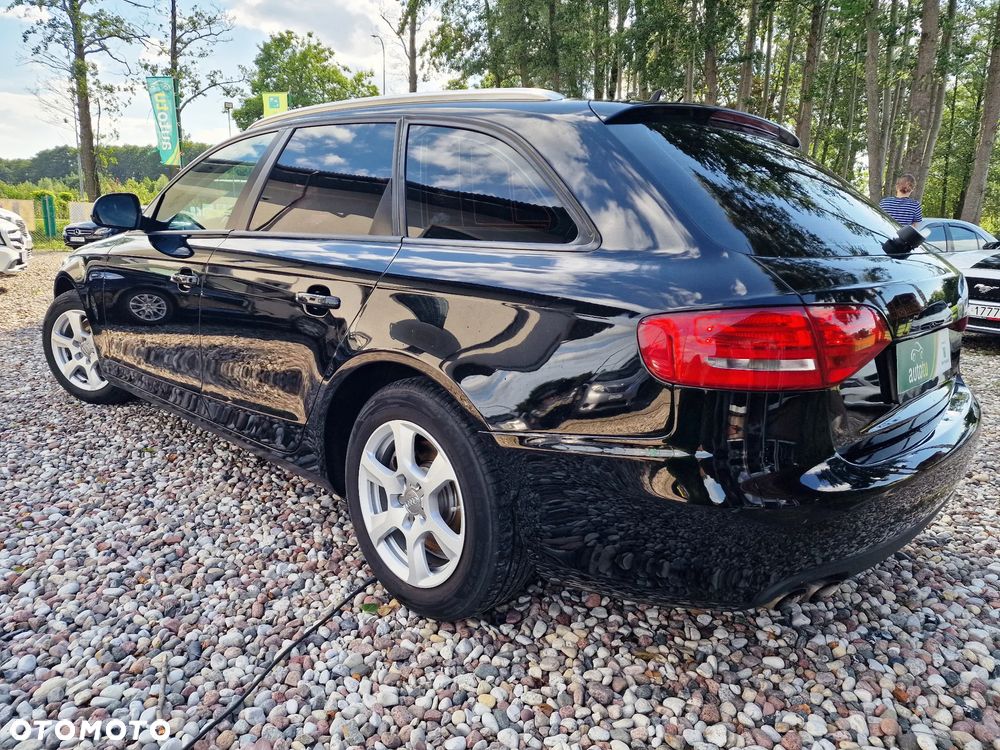 Audi A4 Avant - 4