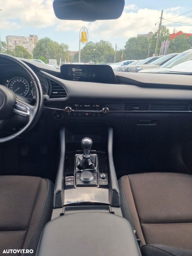 Mazda 3 - 24