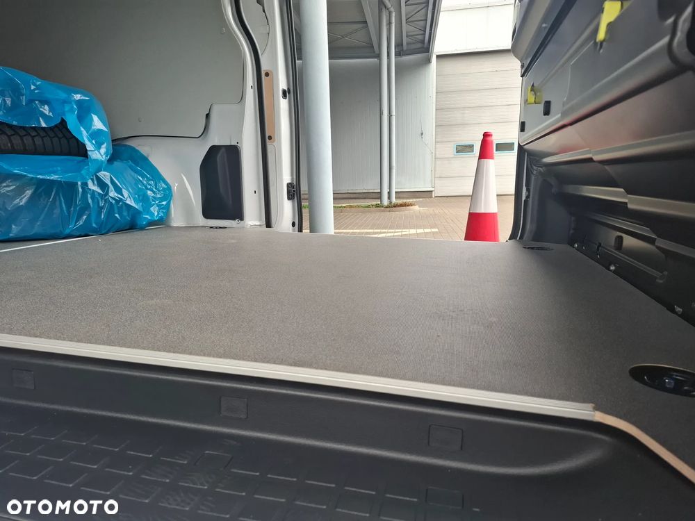 Toyota Proace - 27