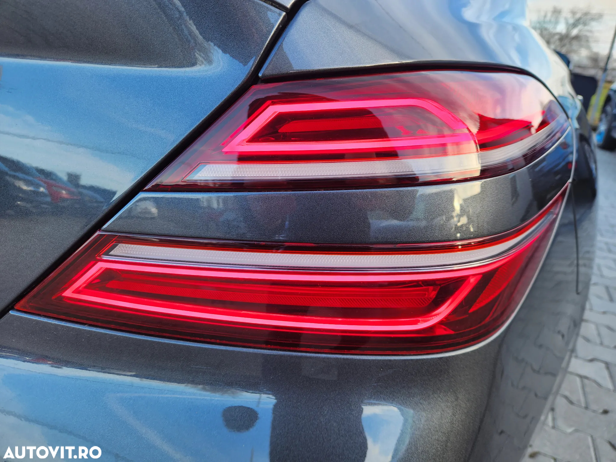 Genesis G70 - 19