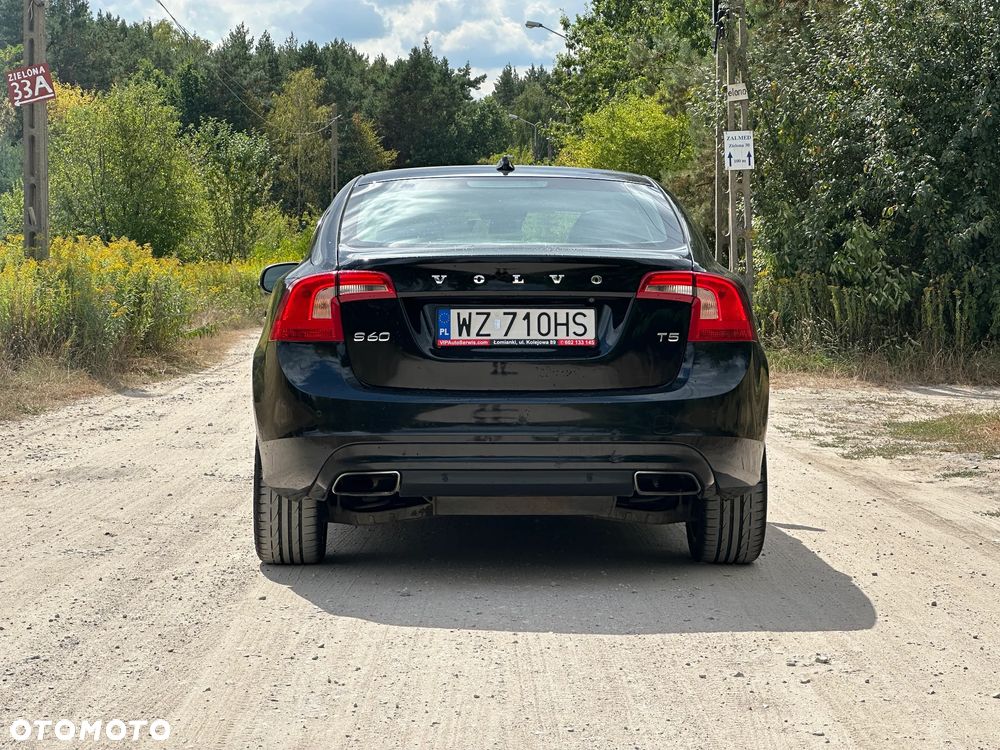 Volvo S60 T5 Drive-E Momentum - 6