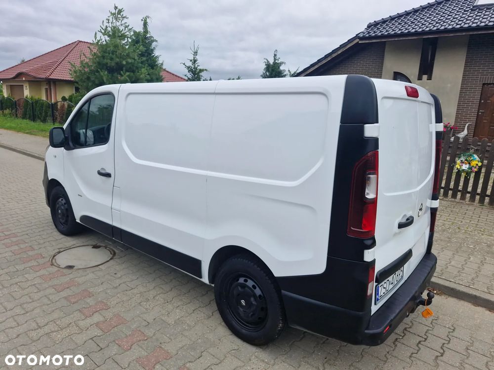 Opel vivaro - 10