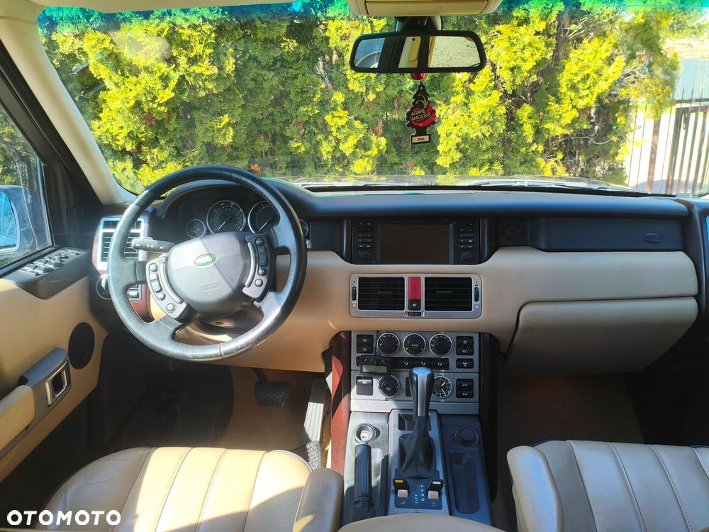 Land Rover Range Rover V8 SE - 12