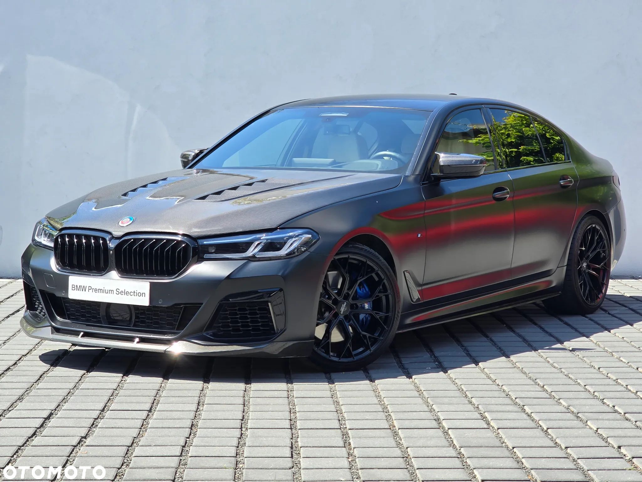 BMW Seria 5 M550i xDrive - 1