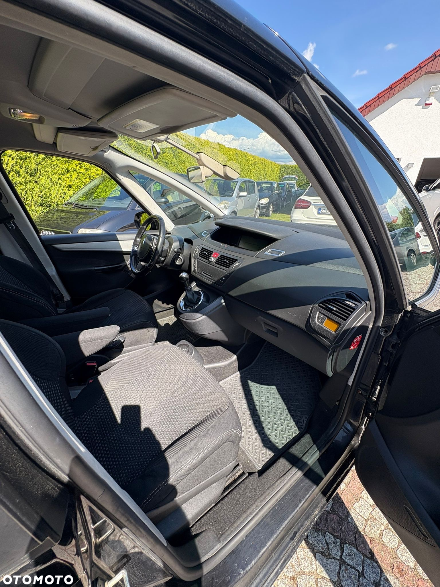 Citroën C4 HDi 110 FAP Exclusive - 14