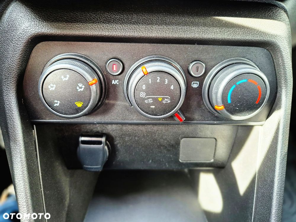 Dacia Sandero 1.0 TCe100 Expression - 24